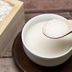甘酒。米麹で手作り、安あがりな作り方は?